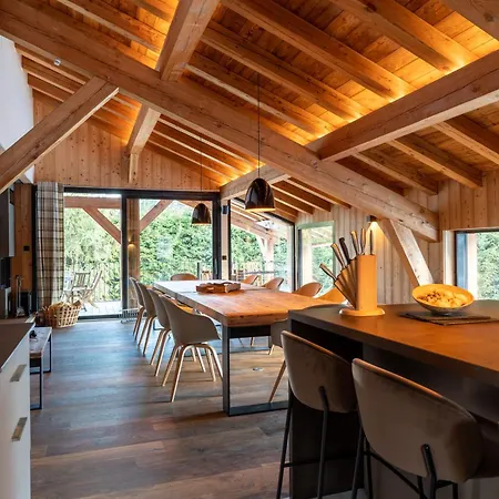 Chalet De 8 - 16 Personnes Megeve
