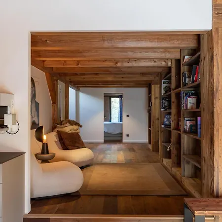 De 8 - 16 Personnes Chalet *